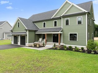 21 North St, Danvers, MA 01923