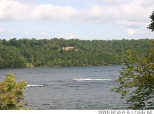 121 Bay More Ln, Linn Creek, MO 65052
