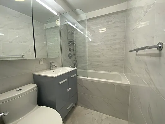 Rented by UES Management | media 4
