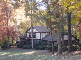 8809 Trailing Cedar Dr, Raleigh, NC 27613