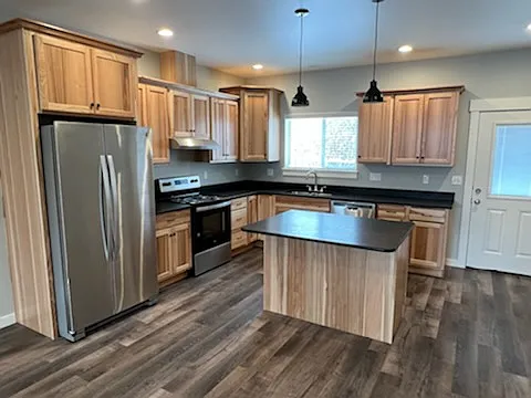 2904 N Greenwood St #B — Photo 2