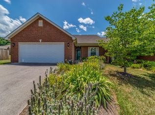 5506 Broadleaf Way, Knoxville, TN 37921