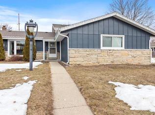 4506 87th Pl, Kenosha, WI 53142