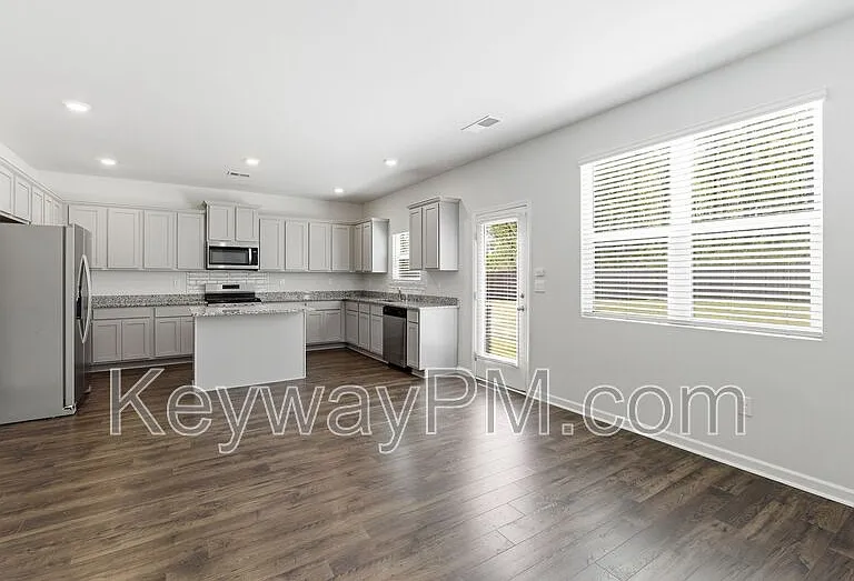 532 Myrtle Crst — Photo 7
