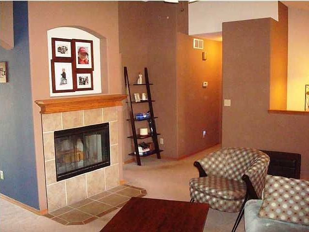 2nd image of 3231 W 10th St N