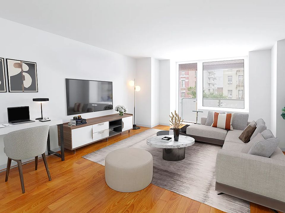 1st image of 464 W 44th St APT 4C
