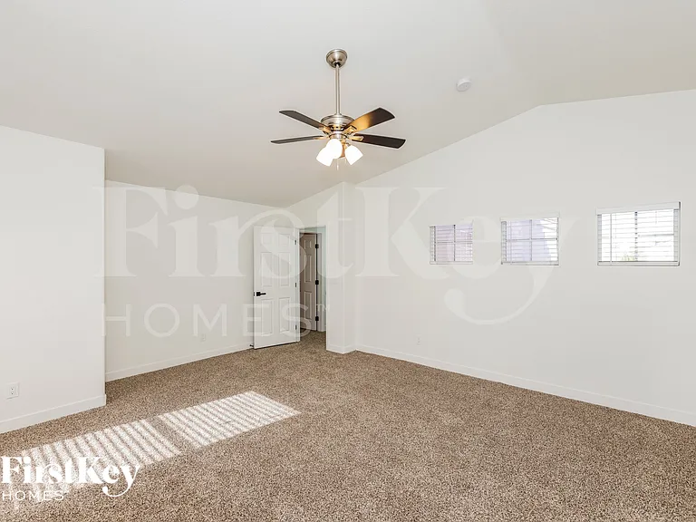 5980 Gentleslope St — Photo 11
