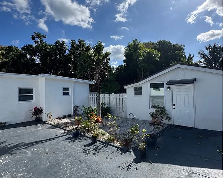 712 Nottingham Blvd #1 — Photo 16