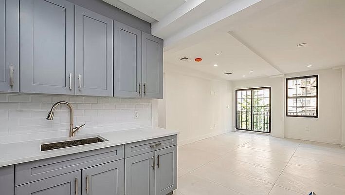 1st image of 2692 Creston Ave #6B