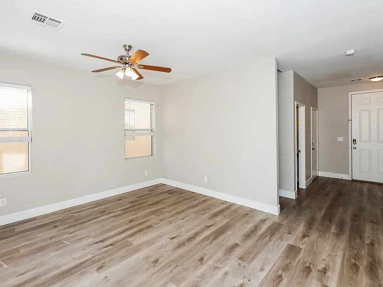 892 Shining Rose Pl — Photo 7