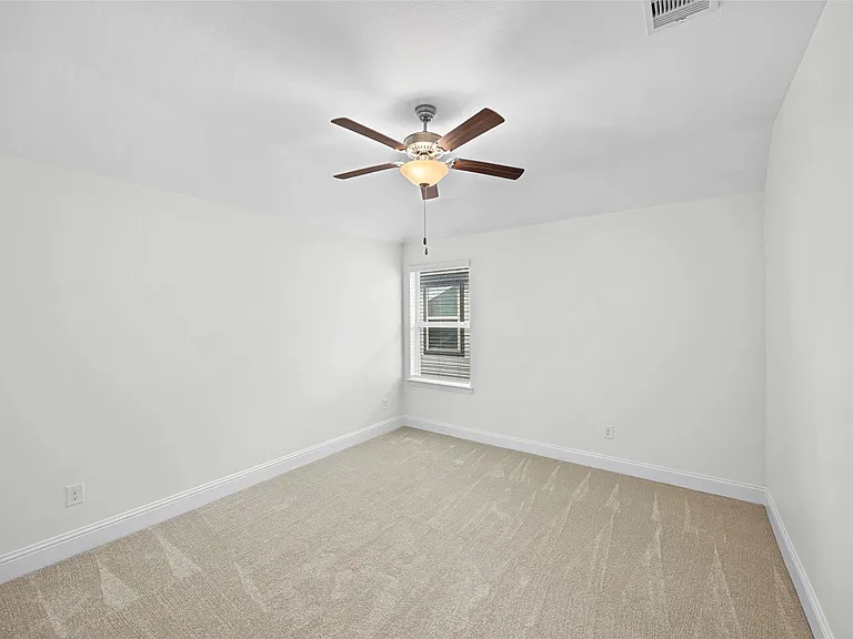 11918 Sumitomo Ln — Photo 32