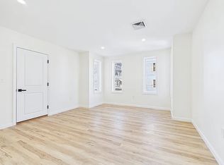 33 Crapo St #1, New Bedford, MA 02740