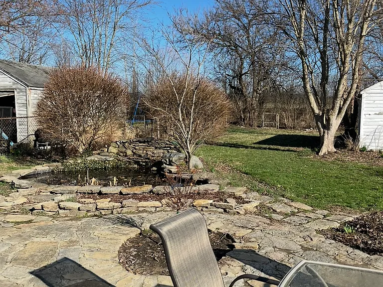 636 Lindemann Dr — Photo 16