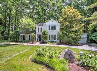 100 Stuyvesant Rd, Asheville, NC 28803