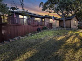 837 White Oak Dr, Woodway, TX 76712