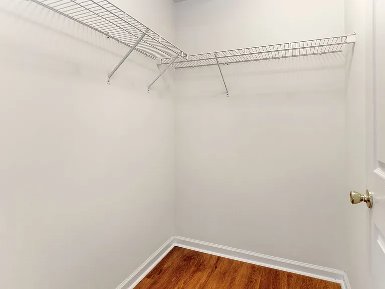 Spring Creek Apartments — Photo 121