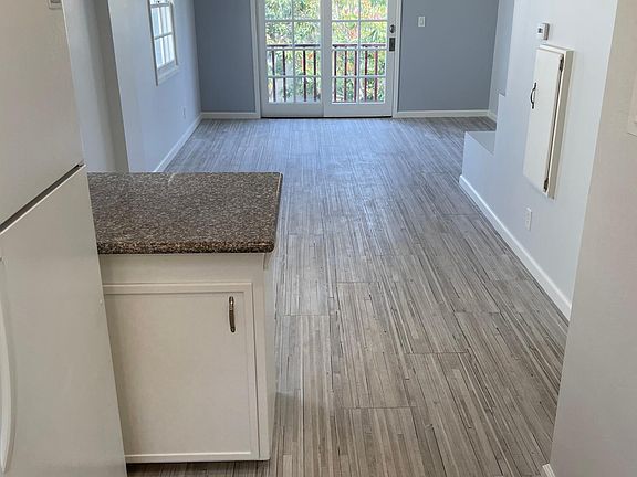 Main Floor w/Balcony