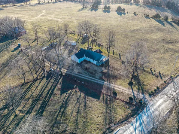 221 Simpson Road, Urbana, MO 65767