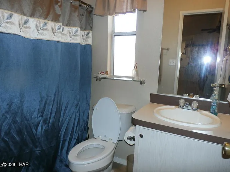 2560 James Dr — Photo 14