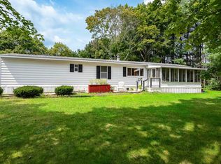 14 Deerfield Dr, Dover, NH 03820