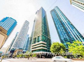 33 Bay St