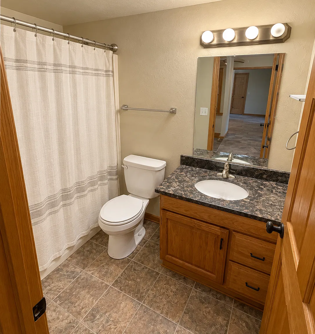 208 North Mill Street - 2 — Photo 1