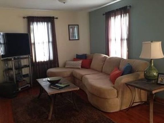 5th image of 1547 N 21st St