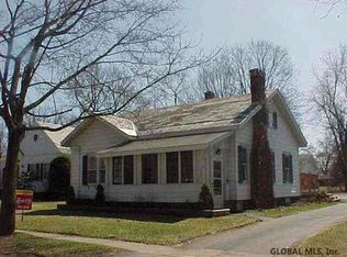 173 E Sanford St, Glens Falls, NY 12801