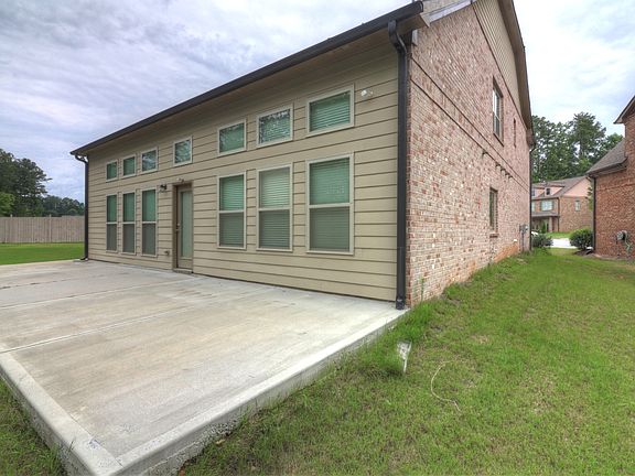 4th image of 2731 Tuscany Park Dr