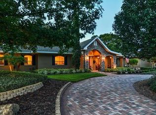 304 Ocala Rd, Belleair, FL 33756