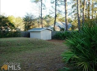 15 Tradewinds Dr, Woodbine, GA 31569