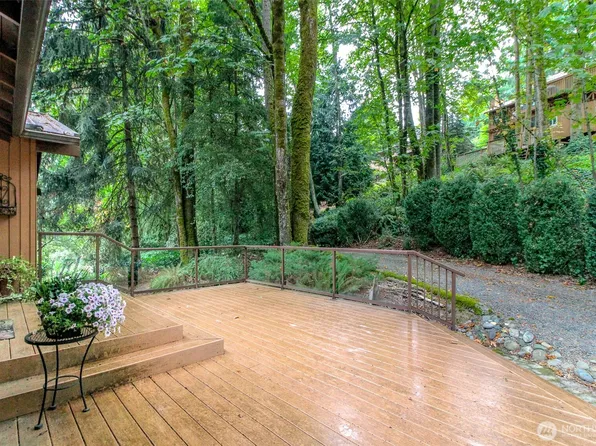 4917 145th Avenue SE, Bellevue, WA 98006