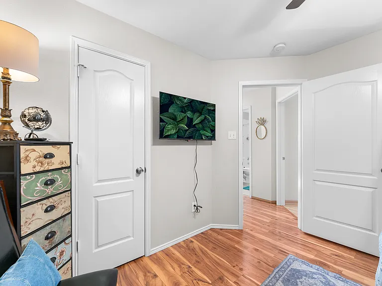 703 Flagstone Way — Photo 23