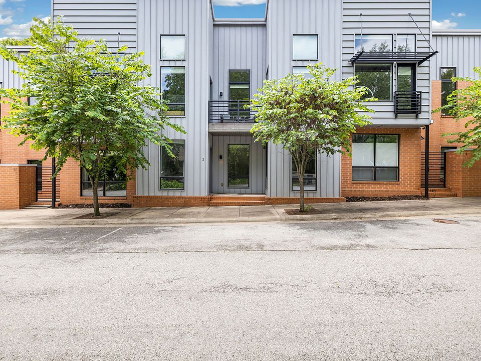 1st image of 465 S Locust Ave APT 2