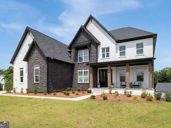 4510 Hawthorn Cir, Alpharetta, GA 30022