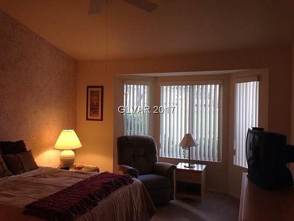 3rd image of 2729 Showcase Dr #0