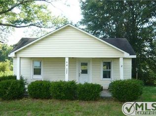 8377 Old Tullahoma Rd, Estill Springs, TN 37330