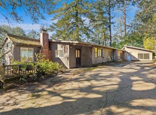 10650 Woodside Drive, Forestville, CA 95436