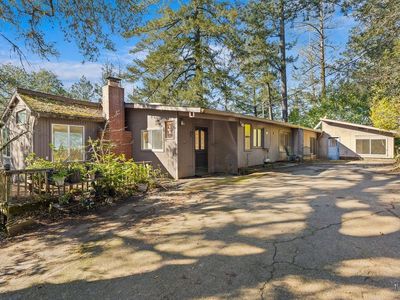 10650 Woodside Drive, Forestville, CA, 95436
