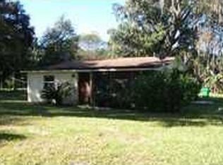 112 S Florida Ave, Center Hill, FL 33514