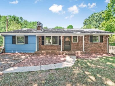 1833 Piney Mountain Rd, Walnut Cove, NC, 27052