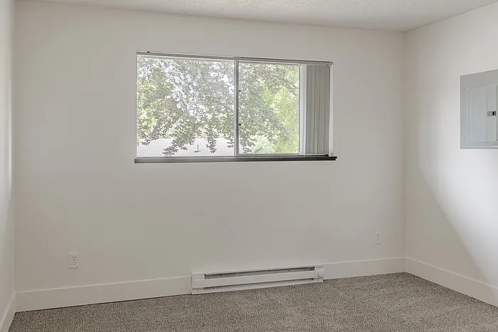 1346 NE 183rd Ave — Photo 13