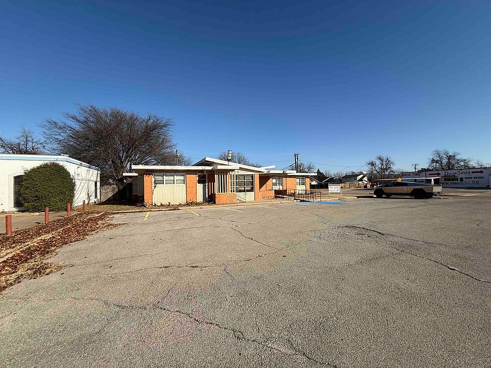 1st image of 2300 9th St Suite A