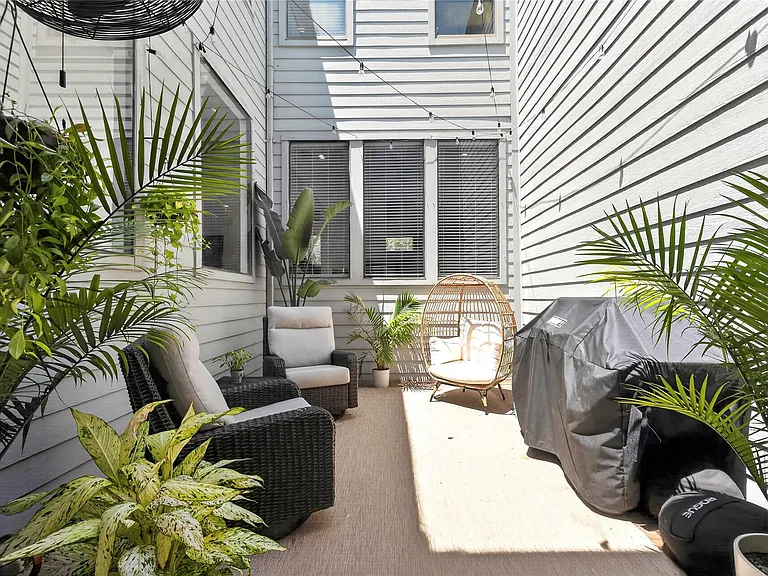 6311 Westcott St — Photo 23