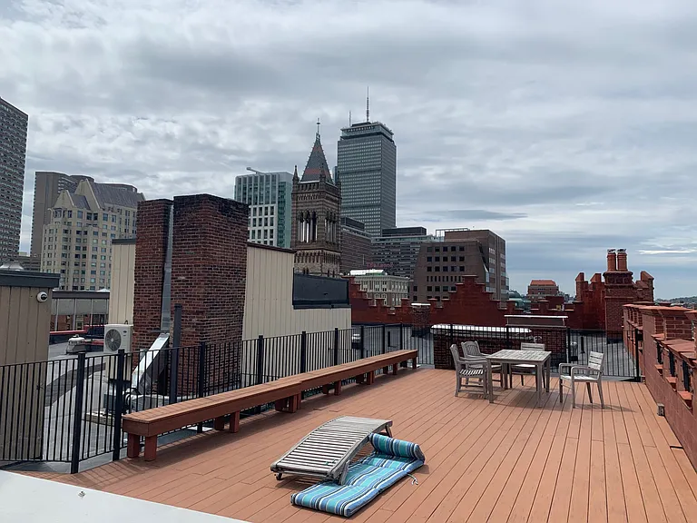 271 Dartmouth St #2B — Photo 41