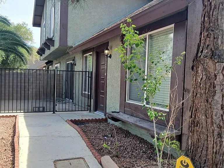4529 Del Oro Dr #0 — Photo 3