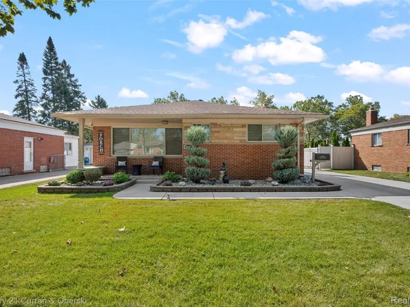 26331 Hass St, Dearborn Heights, MI 48127