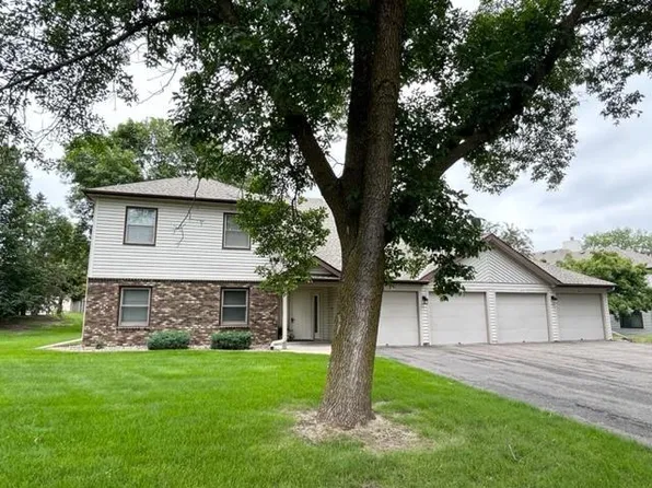 12250 42nd Ave N #31, Minneapolis, MN 55441