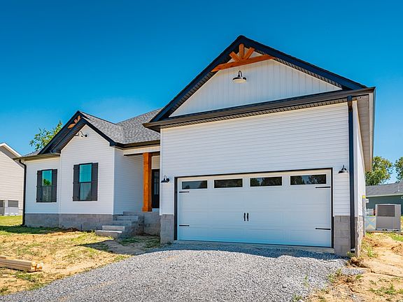 2nd image of 1254 Royal Ct