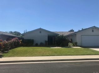 1910 Ryan Way, Hanford, CA 93230